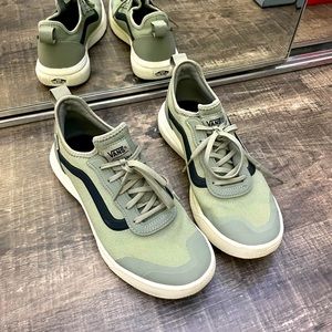 Vans men's ultra range shoes